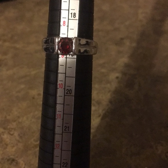 Gorgeous ruby ring 💍 - Picture 4 of 4